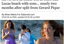 Фото - Пока болельщики освистывают Жерара Пике во время матча, Шакира загорает на пляже в Мексике с детьми